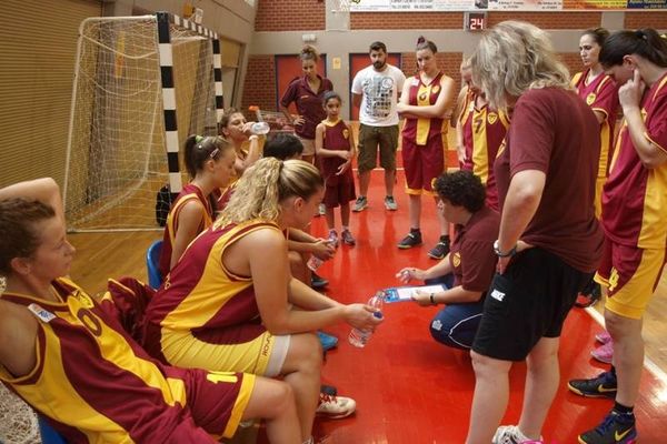 Νότιος Όμιλος: Διέλυσε το Αρκάδι ο Άρης Πετρούπολης