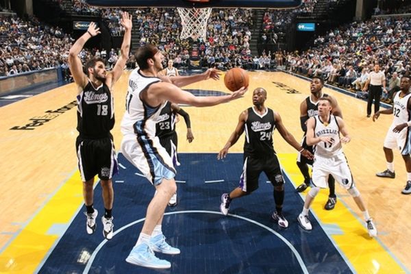 ΝΒΑ: Εξαιρετικός Κουφός με Κινγκς (videos)
