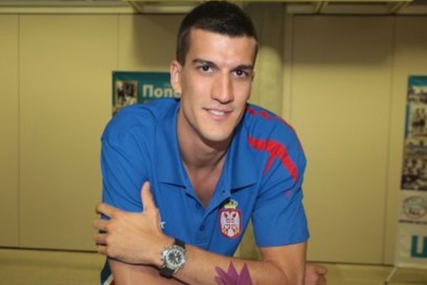 Λαμποράλ Κούτσα: Σκέφτεται Κέσελ