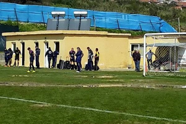 Έβρος Σουφλίου: Υποδοχή με... αυγά στον Ακροπόταμο