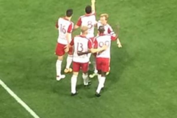 MLS: «Καθάρισαν» οι Ρεντ Μπουλς (video)