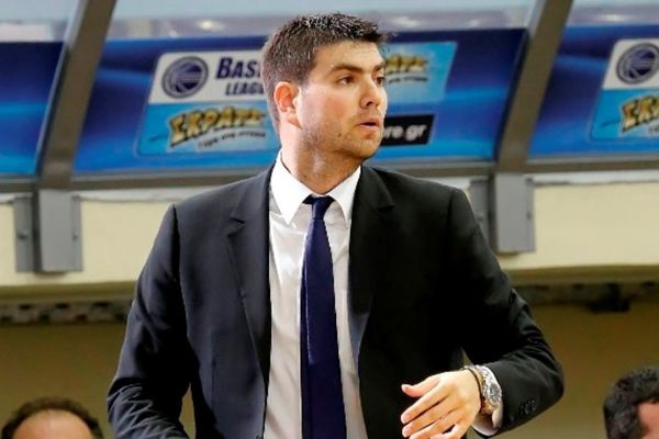 Μαρκόπουλος: «Μπήκαν οι βάσεις»