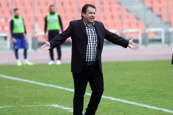 Παπαδόπουλος: «Κυνηγάμε την ΑΕΚ»