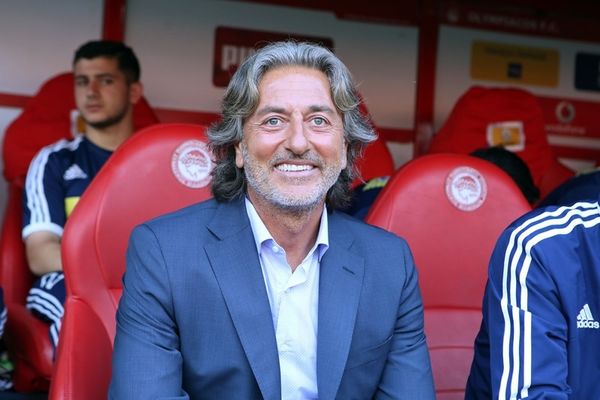 Βλάχος: «Δεν αλλάξαμε ούτε τέσσερις πάσες»