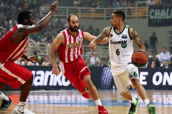 Σλότερ: «Αποφασισμένοι για το πρωτάθλημα»