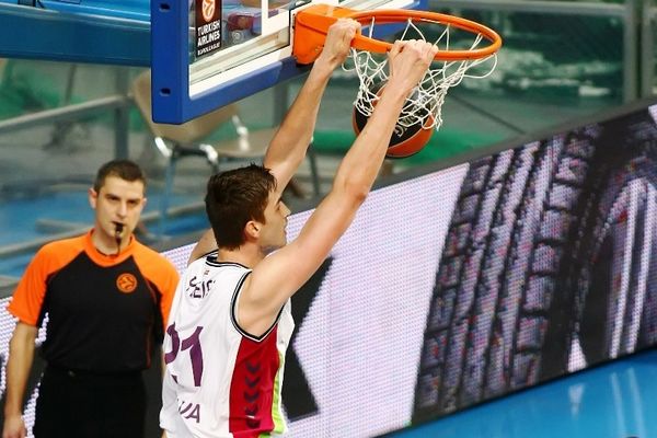 Ανακοίνωσε Πλάις η Γιούτα