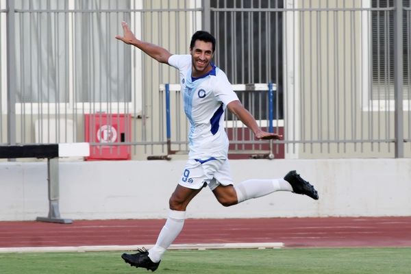 Η γκολάρα του Περόνε! (video)