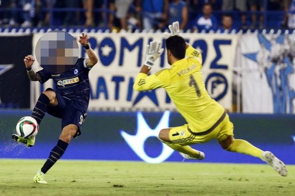 Αποθεώνει τον Τότι φορ του Ατρόμητου! (photo)