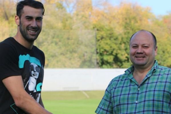 Ανακοίνωσε Λόρια η Κρίλια