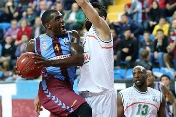 Ανακοινώθηκε ο Τζόνσον Όντομ!