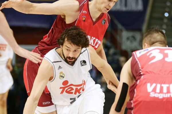 Στα ημιτελικά η Ρεάλ με κατοστάρα