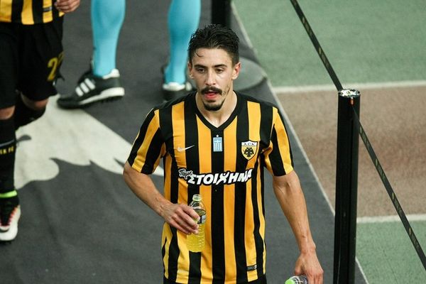 Κι όμως πωλείται ο Σιμόες στην Μπέτις...
