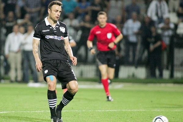 Σουόνσι: Κίνηση για Μπερμπάτοφ