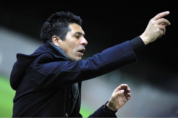 Ιάλυσος: Στεφανίδης ο «εκλεκτός»