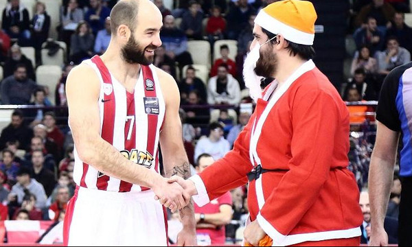 Πέτυχε το φλουρί και το πανηγύρισε ο Σπανούλης