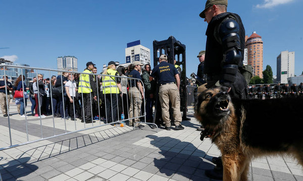 Προειδοποίηση για βόμβα στο μετρό του Κιέβου - Έκλεισαν πέντε σταθμοί