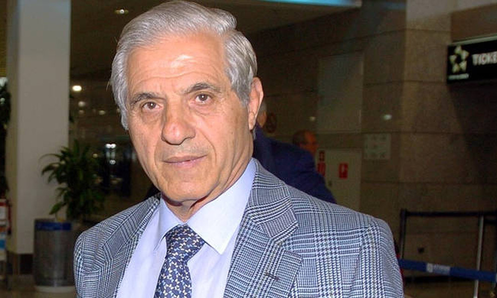 «ÎÏÏ
γε» ο ÏαÏÏιάÏÏÎ·Ï ÏÎ·Ï Î¿Î¹ÎºÎ¿Î³ÎÎ½ÎµÎ¹Î±Ï ÎιαννακÏÏοÏ
λοÏ
, ΠαÏλοÏ