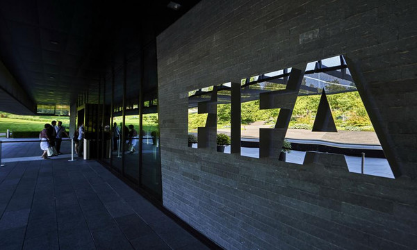 Απειλεί με κυρώσεις Νιγηρία και Γκάνα η FIFA
