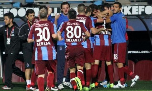 Κερδίζει η Λιόν