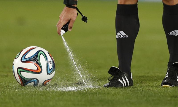 Super League: Αυτά θέλουν οι διαιτητές για να επιστρέψουν στη δράση