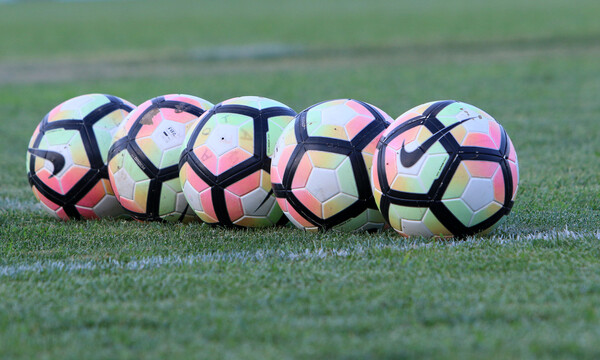 Football League: Τα φώτα στον Βόλο