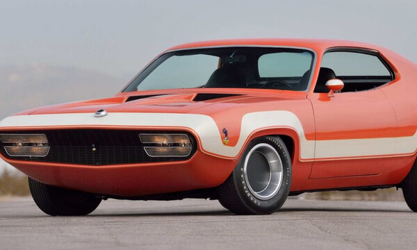 Όλη η γοητεία των 70's στο Plymouth Road Runner